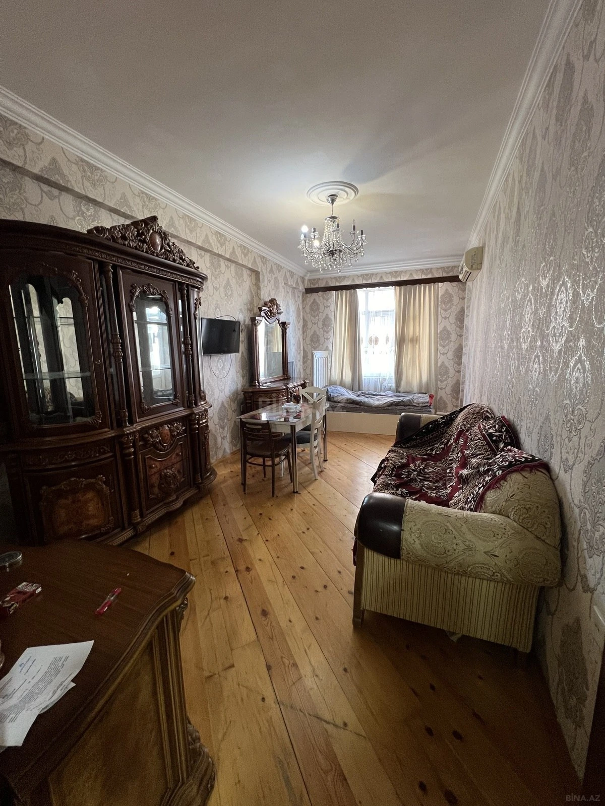 Kirayə verilir 2 otaqlı mənzil 70 m²