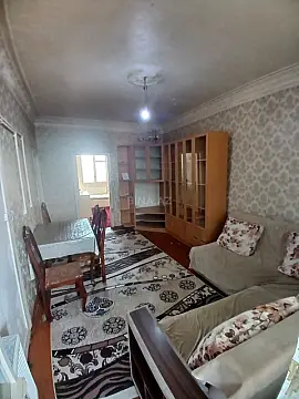 Kirayə verilir 2 otaqlı mənzil 50 m²