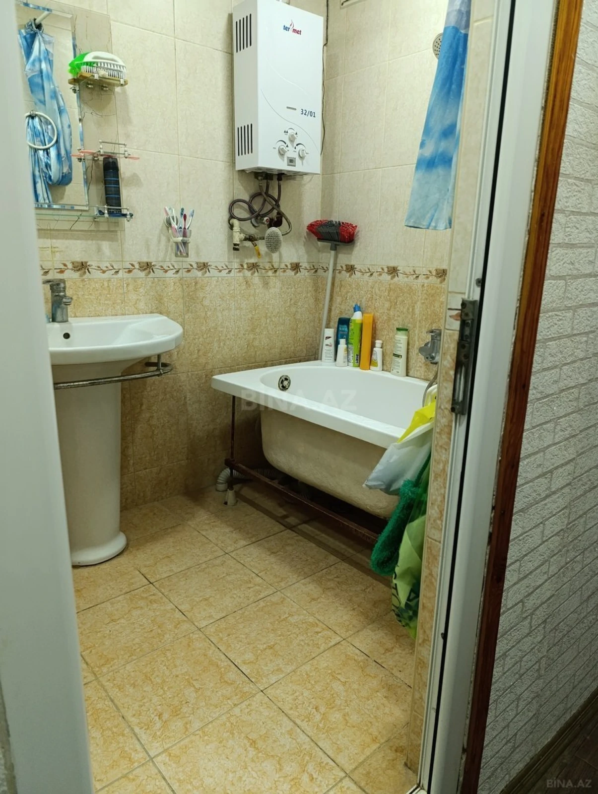 Satılır 4 otaqlı mənzil 86 m²