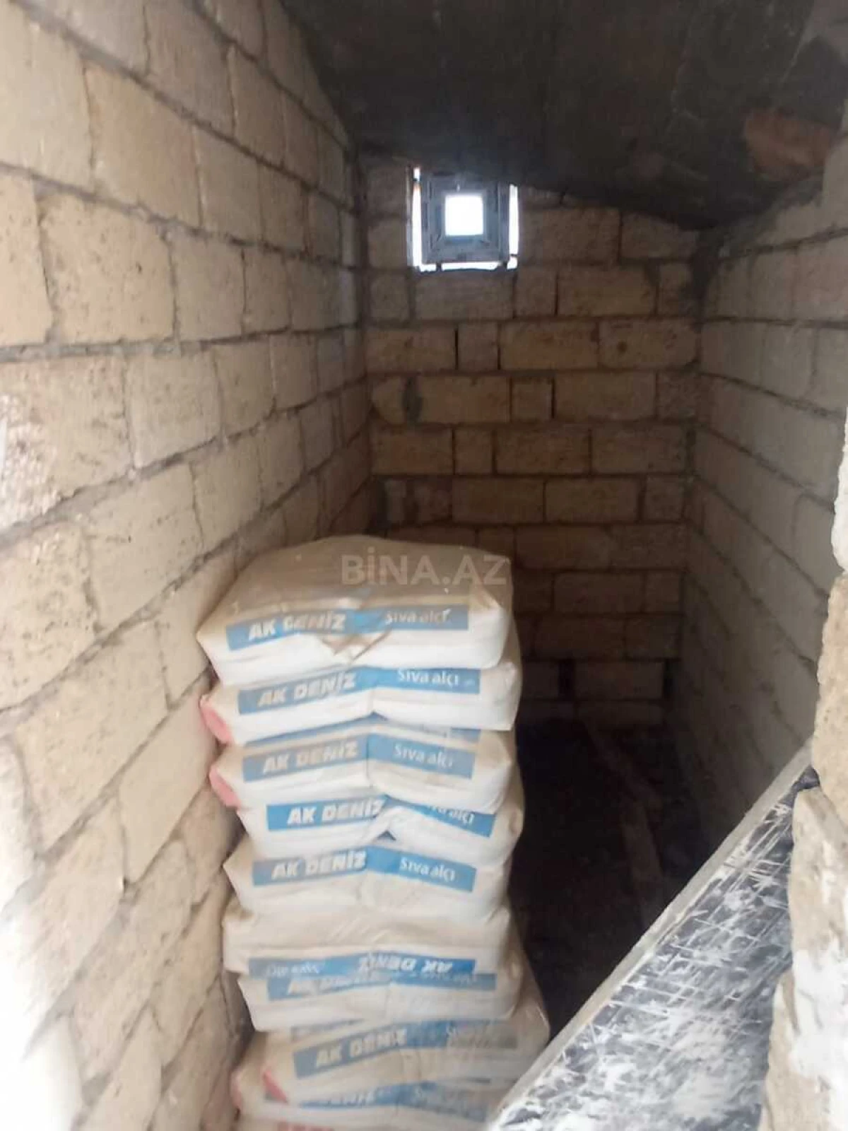 Satılır 4 otaqlı həyət evi 90 m²