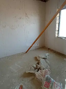 Satılır 4 otaqlı həyət evi 90 m²