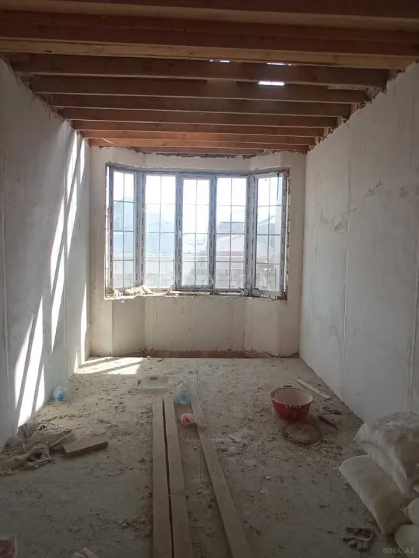 Satılır 4 otaqlı həyət evi 90 m²