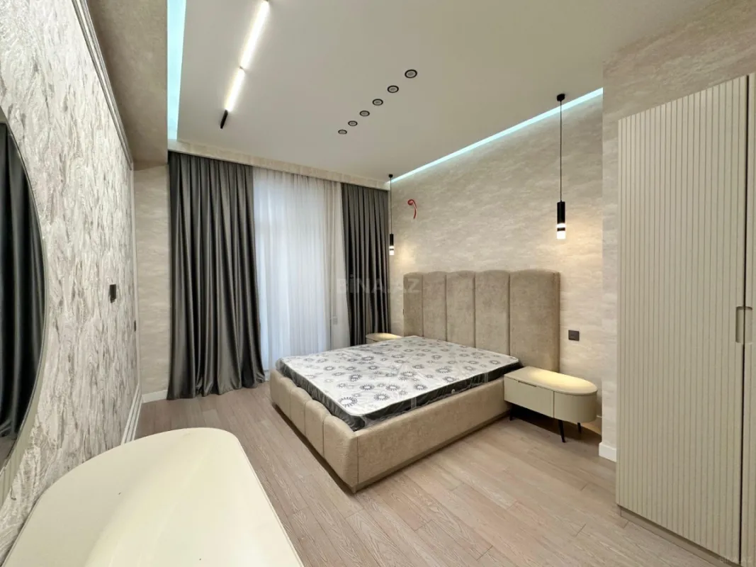 Kirayə verilir 2 otaqlı mənzil 80 m²