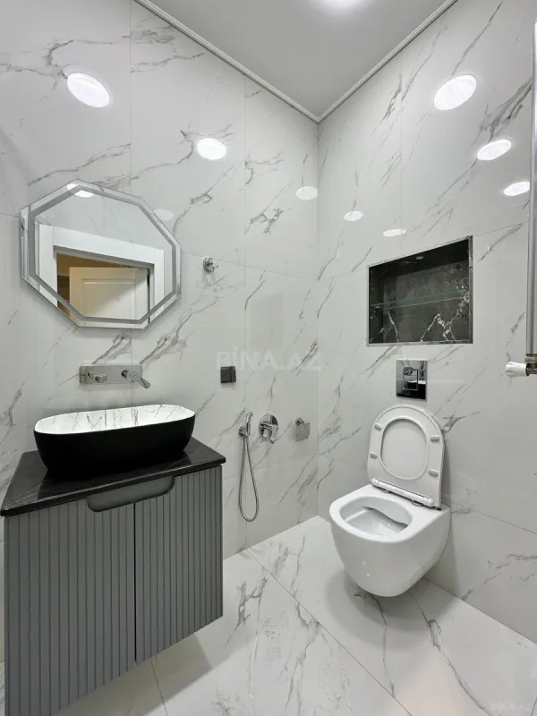 Kirayə verilir 2 otaqlı mənzil 80 m²