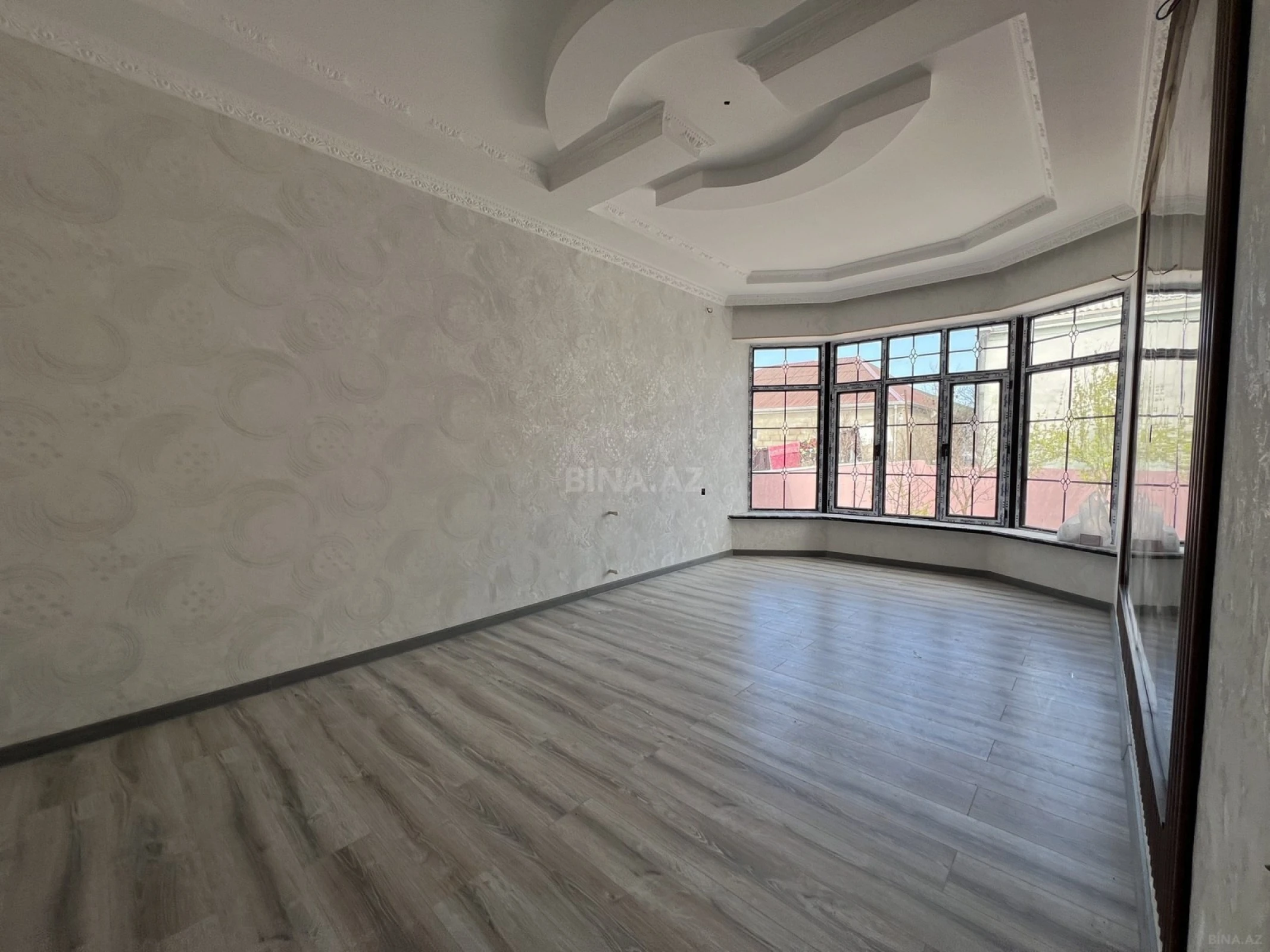 Satılır 4 otaqlı həyət evi 120 m²