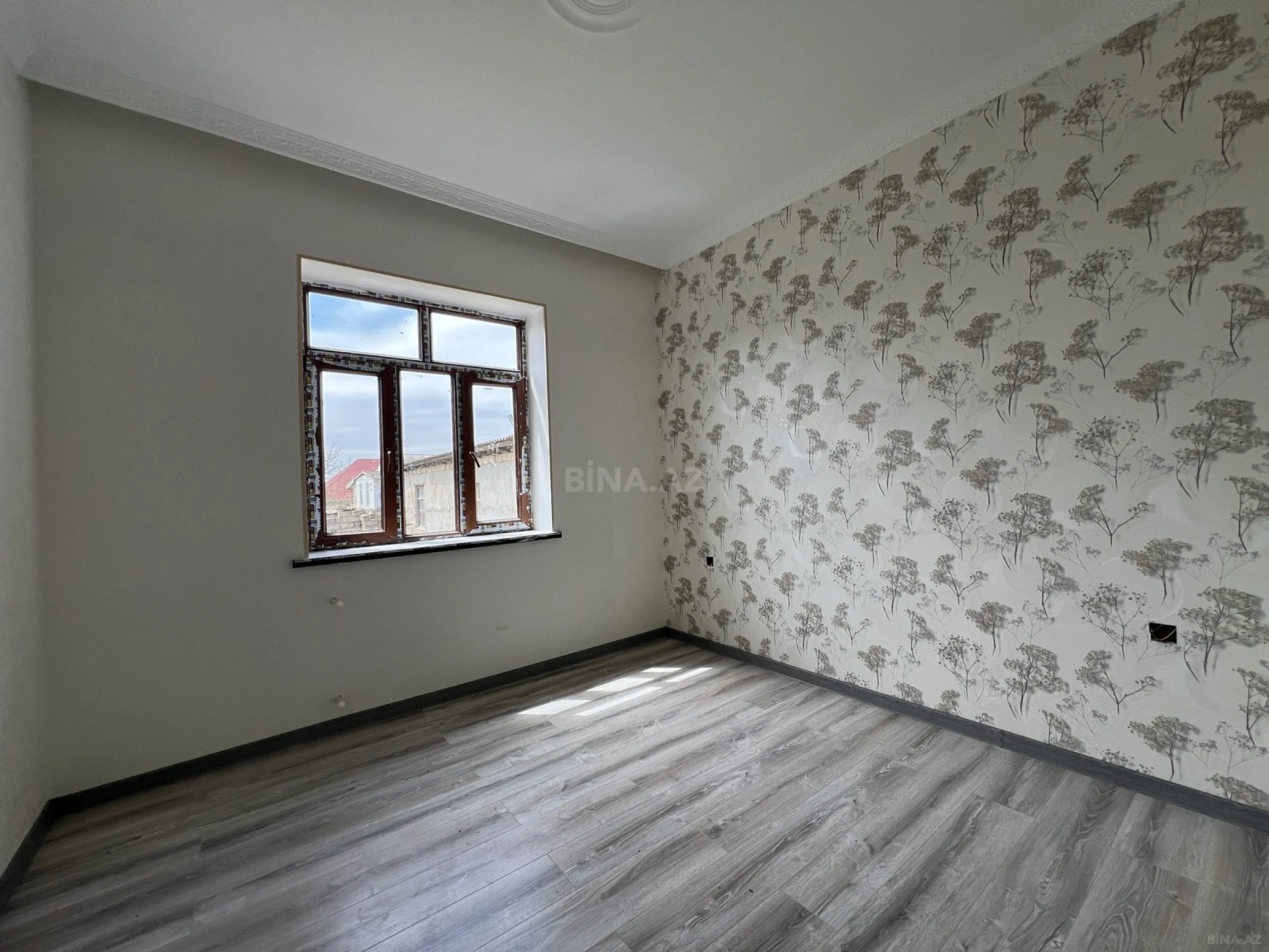 Satılır 4 otaqlı həyət evi 120 m²