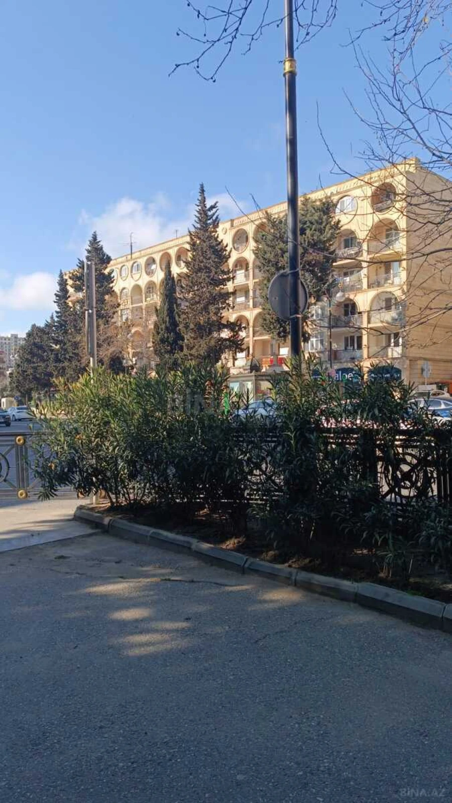 Kirayə verilir 1 otaqlı mənzil 40 m²