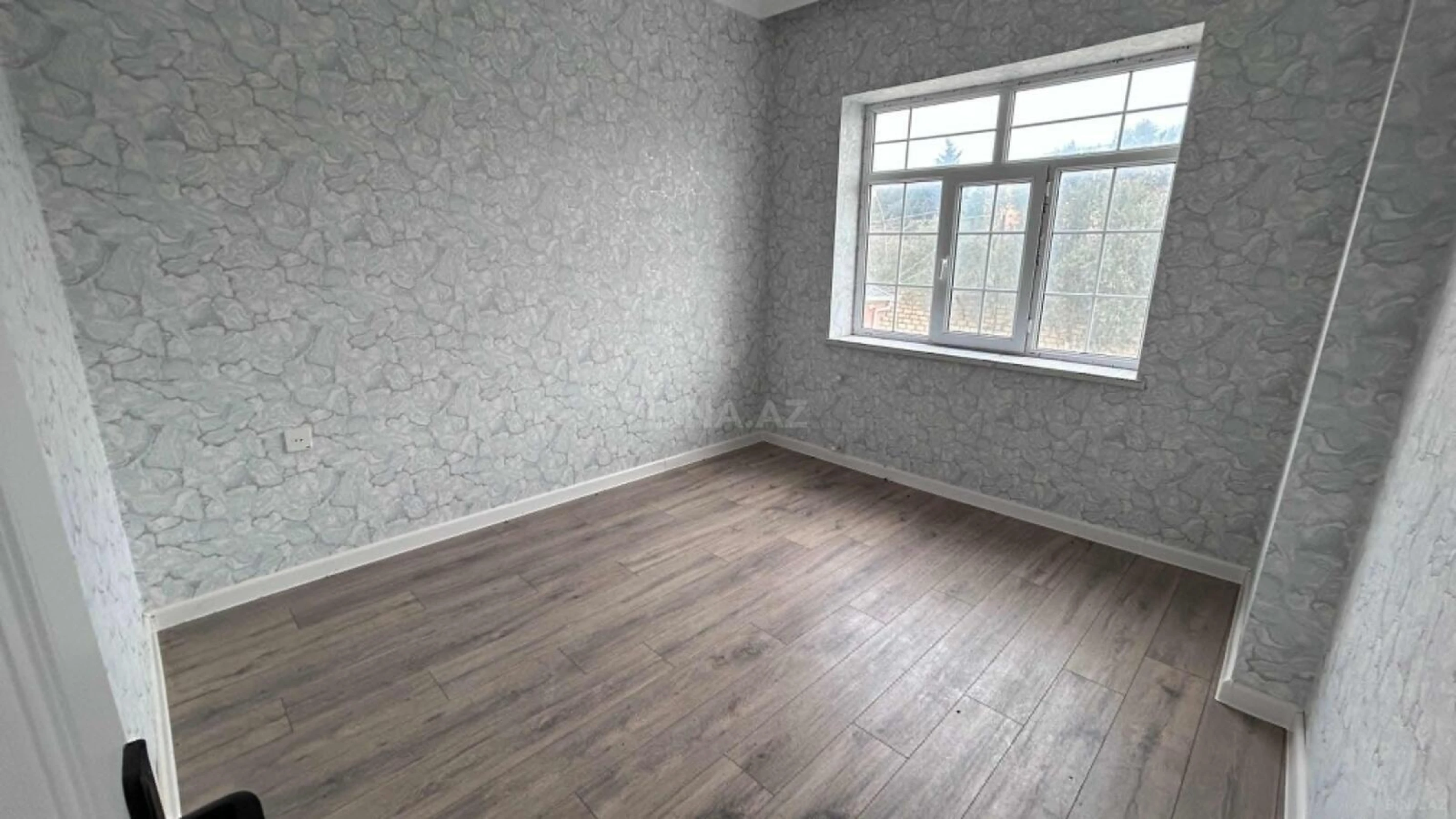 Satılır 4 otaqlı həyət evi 170 m²