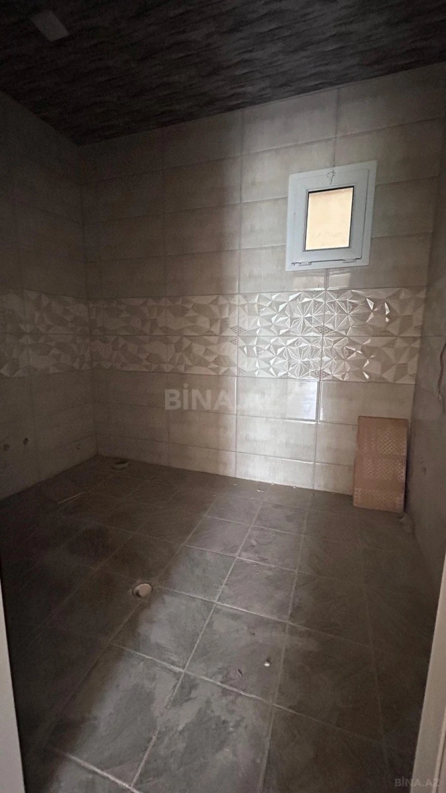Satılır 4 otaqlı həyət evi 170 m²