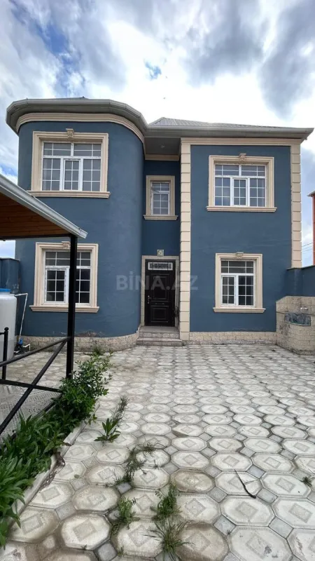 Satılır 4 otaqlı həyət evi 170 m²