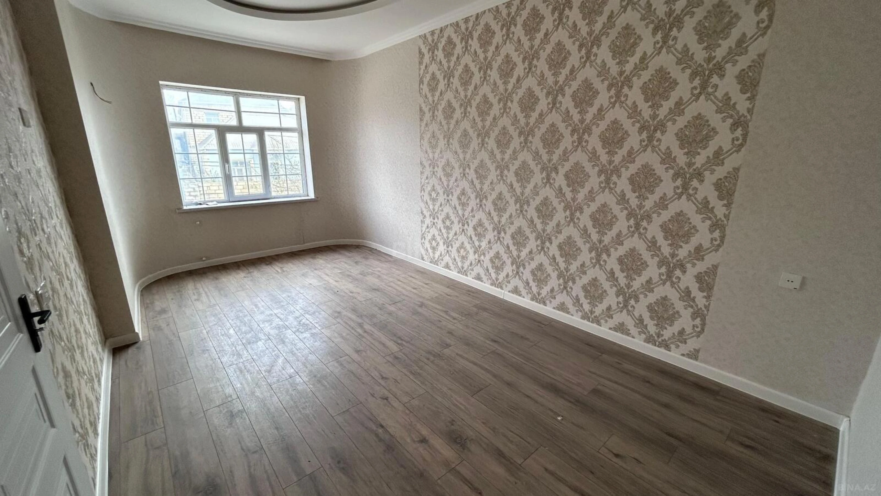 Satılır 4 otaqlı həyət evi 170 m²