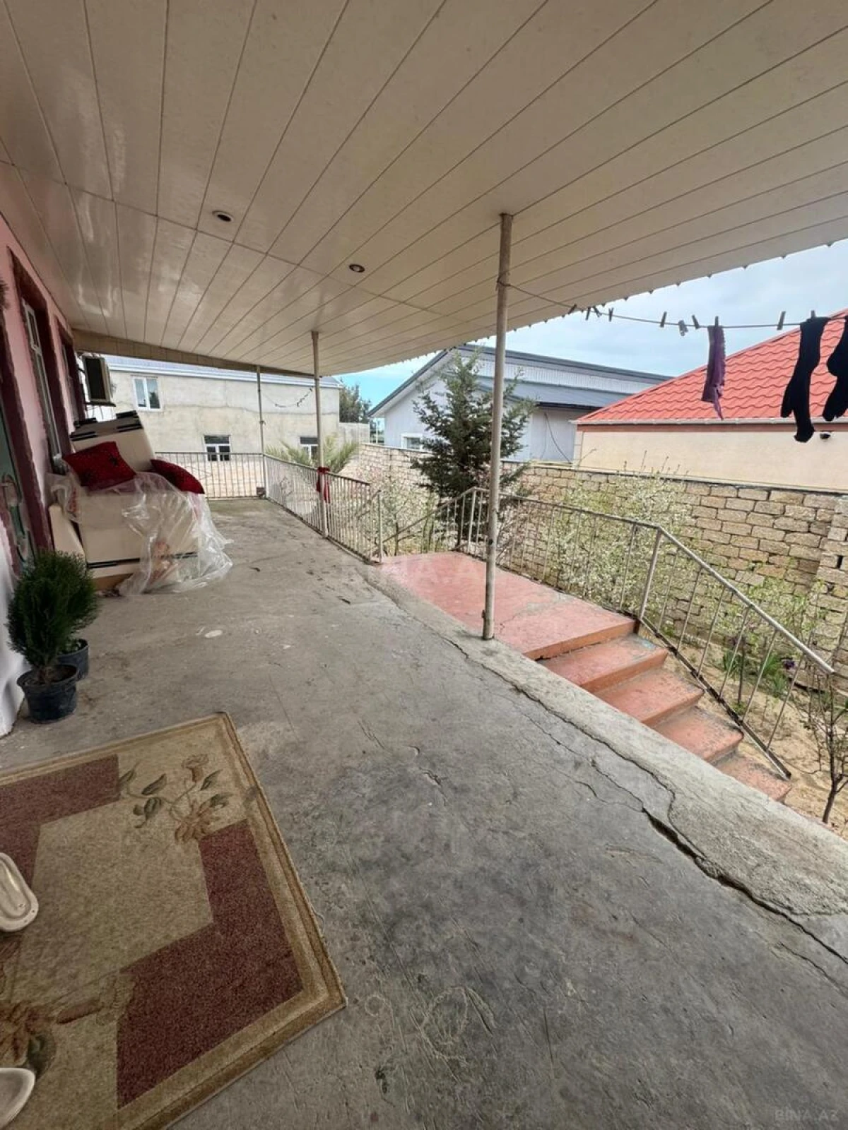 Satılır 4 otaqlı həyət evi 150 m²