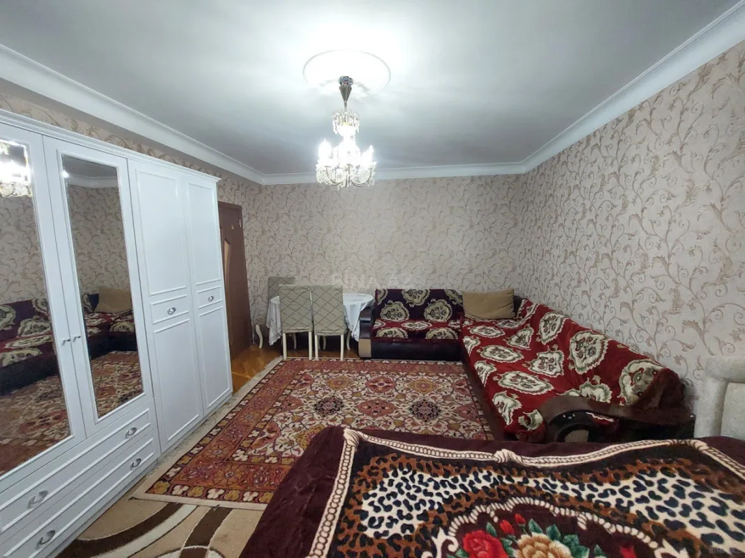 Satılır 3 otaqlı mənzil 75 m²