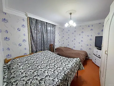 Satılır 3 otaqlı mənzil 75 m²