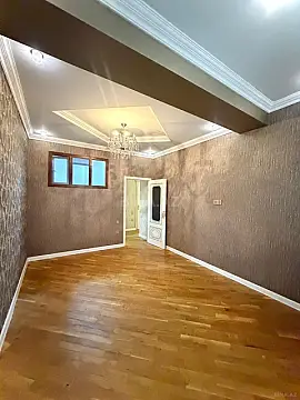 Satılır 3 otaqlı mənzil 76 m²