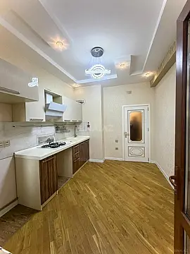 Satılır 3 otaqlı mənzil 76 m²