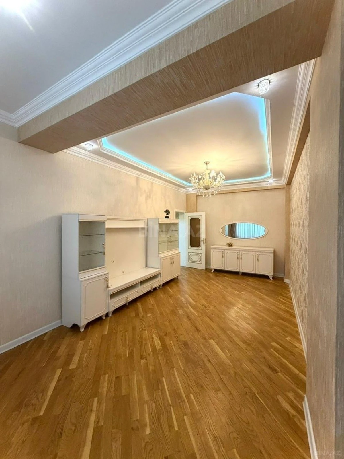 Satılır 3 otaqlı mənzil 76 m²