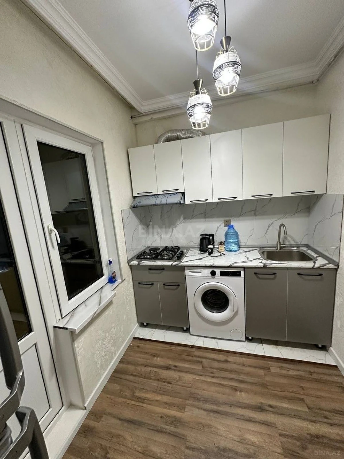 Kirayə verilir 2 otaqlı mənzil 60 m²