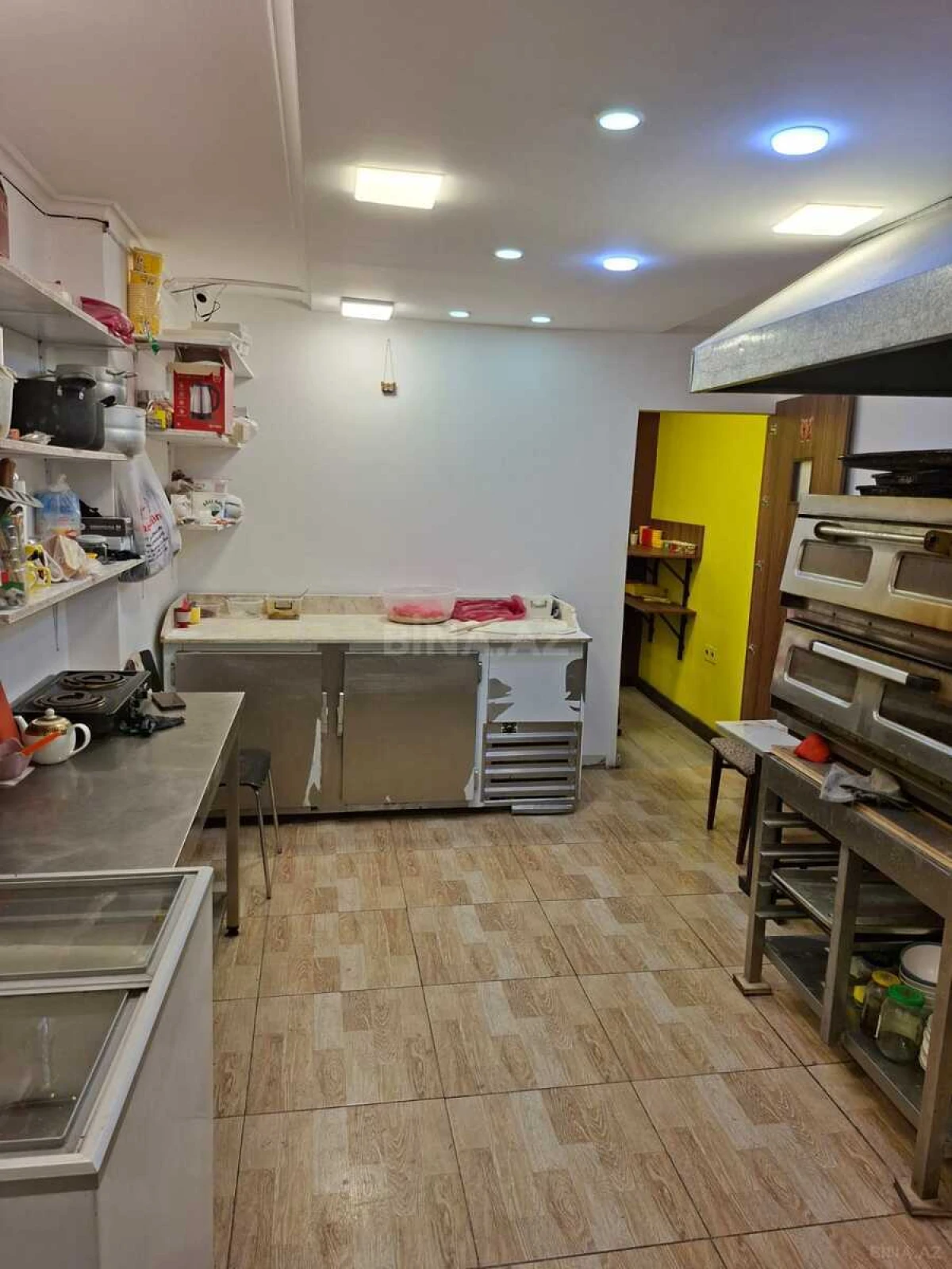 Kirayə verilir obyekt 50 m²