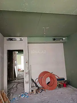 Satılır 3 otaqlı mənzil 108 m²