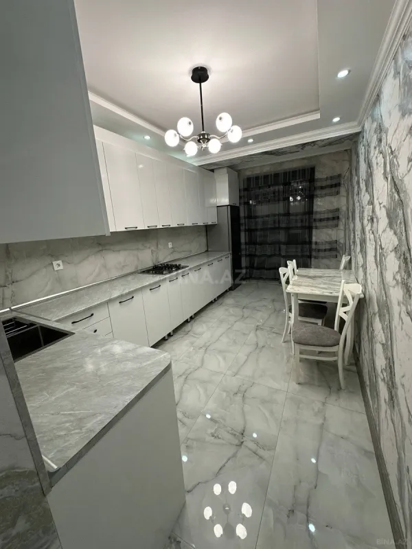 Kirayə verilir 2 otaqlı mənzil 90 m²