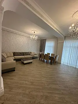 Kirayə verilir 3 otaqlı mənzil 137 m²