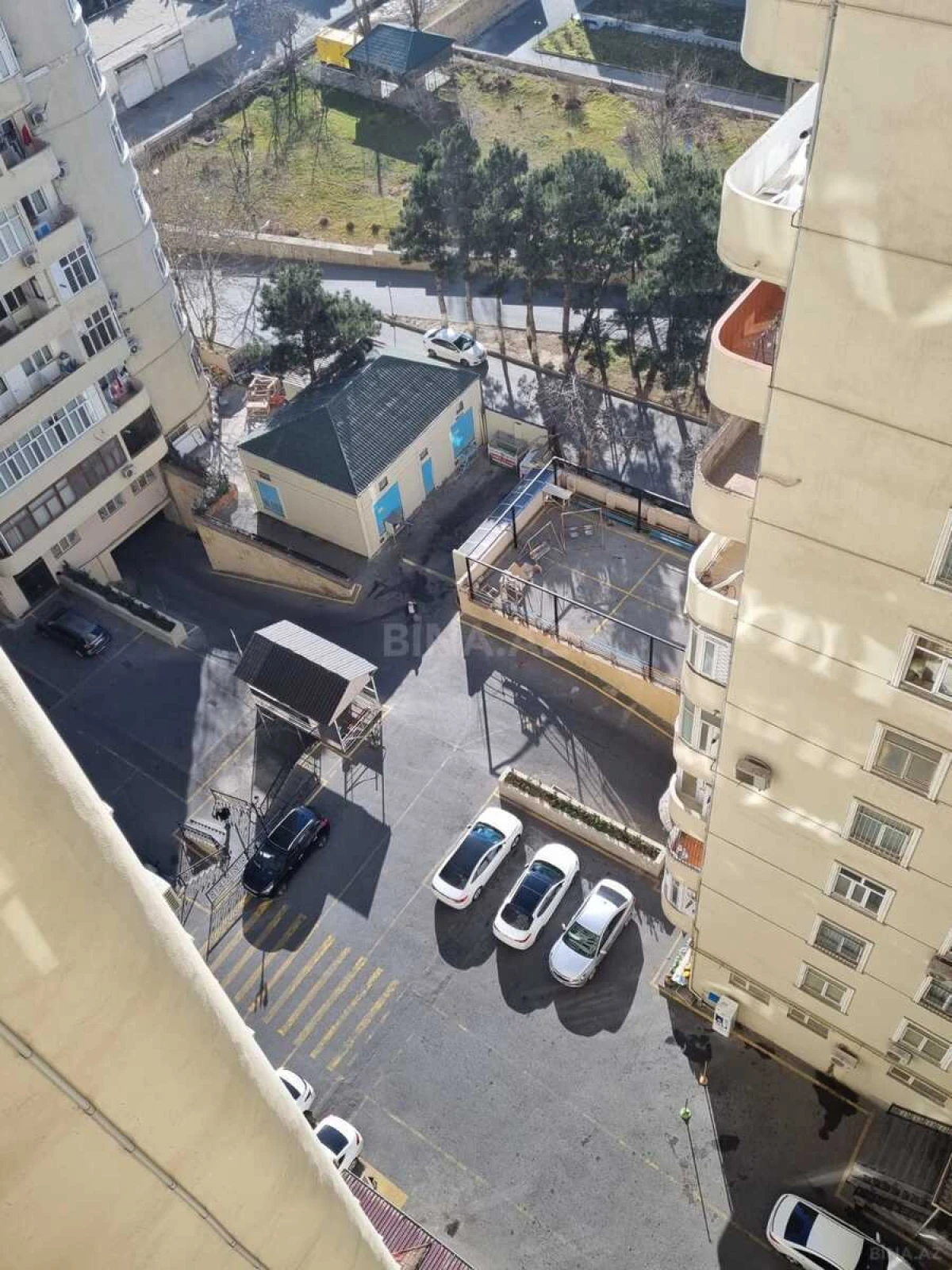 Satılır 1 otaqlı mənzil 47 m²