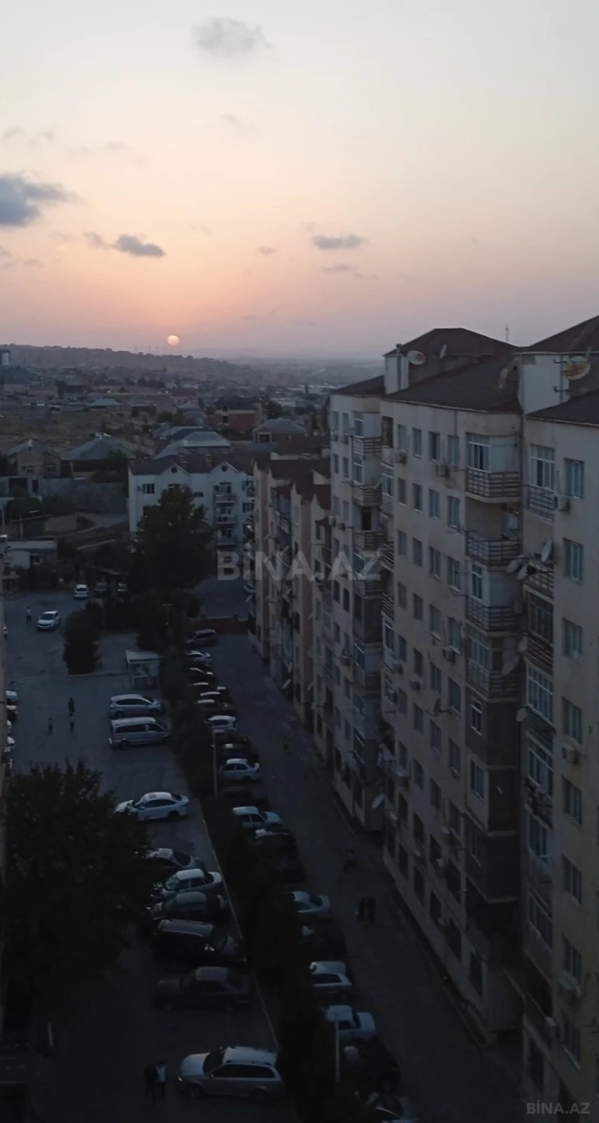 Satılır 2 otaqlı mənzil 57 m²