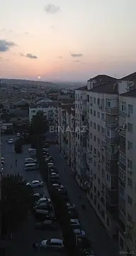 Satılır 2 otaqlı mənzil 57 m²