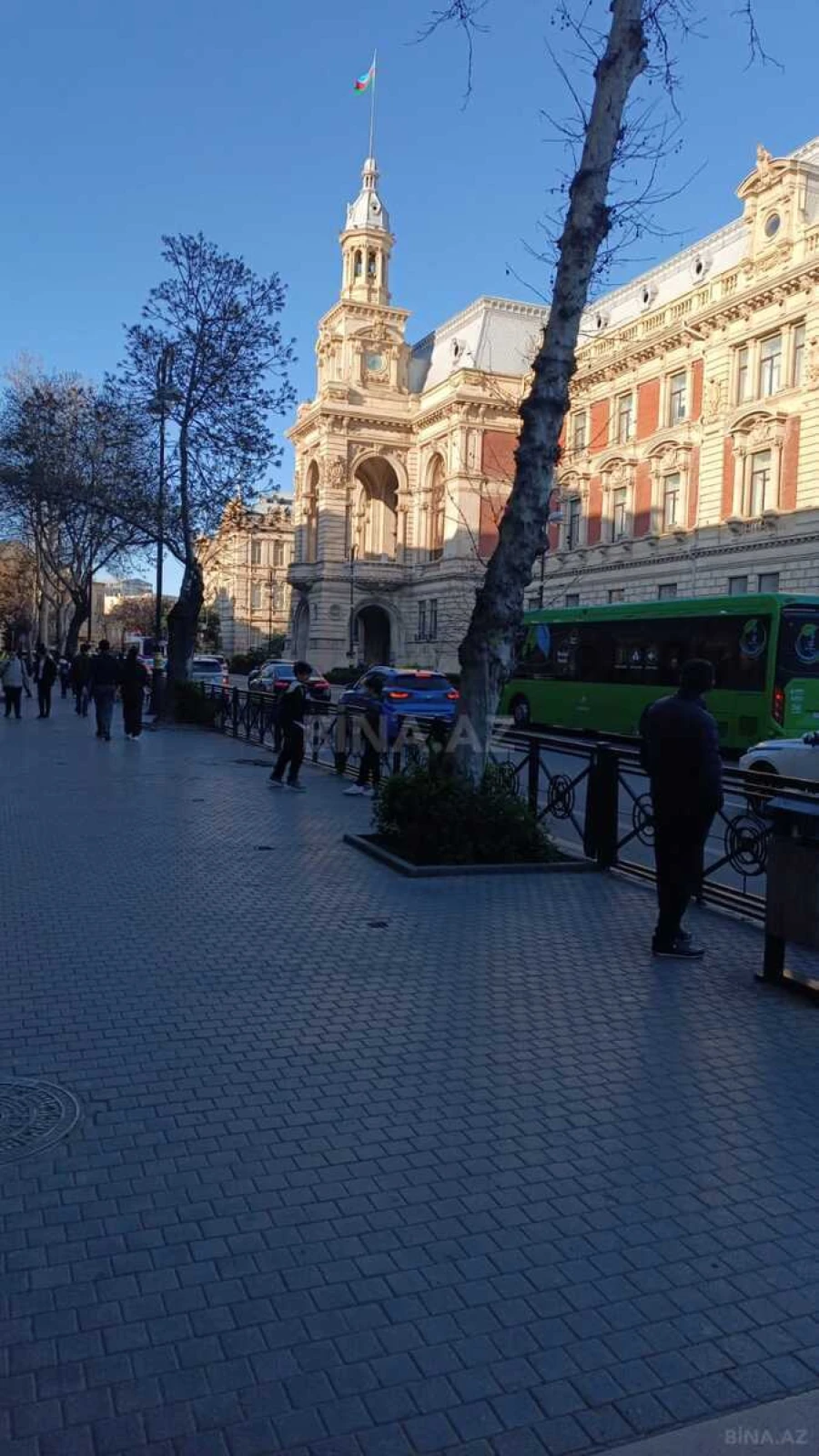 Satılır 3 otaqlı mənzil 65 m²