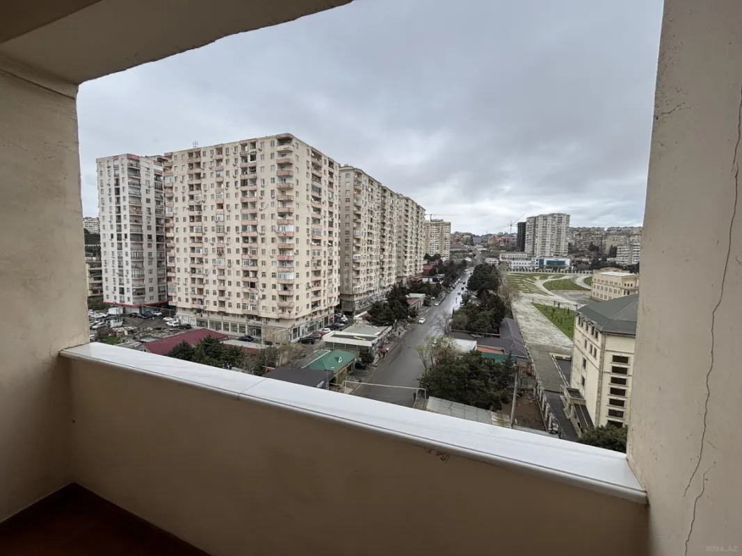 Satılır 3 otaqlı mənzil 102 m²