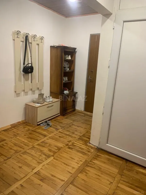 Kirayə verilir 3 otaqlı mənzil 100 m²