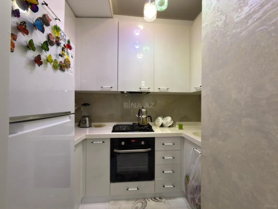 Satılır 2 otaqlı mənzil 56 m²