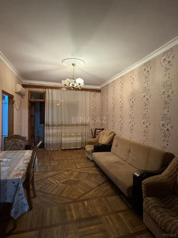 Kirayə verilir 2 otaqlı mənzil 55 m²