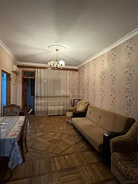 Kirayə verilir 2 otaqlı mənzil 55 m²