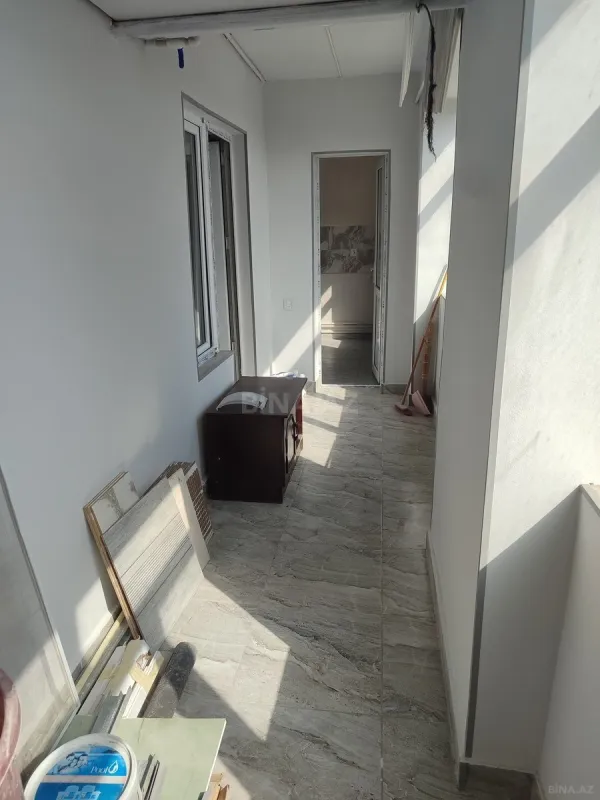 Satılır 5 otaqlı mənzil 100 m²