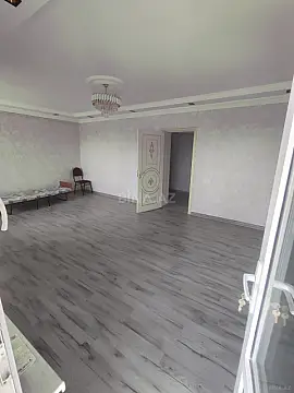 Satılır 5 otaqlı mənzil 100 m²
