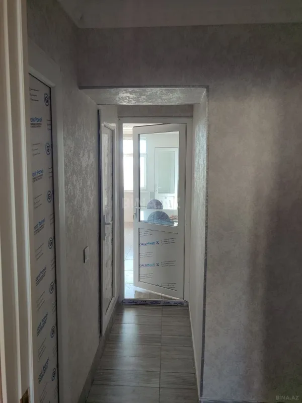 Satılır 5 otaqlı mənzil 100 m²