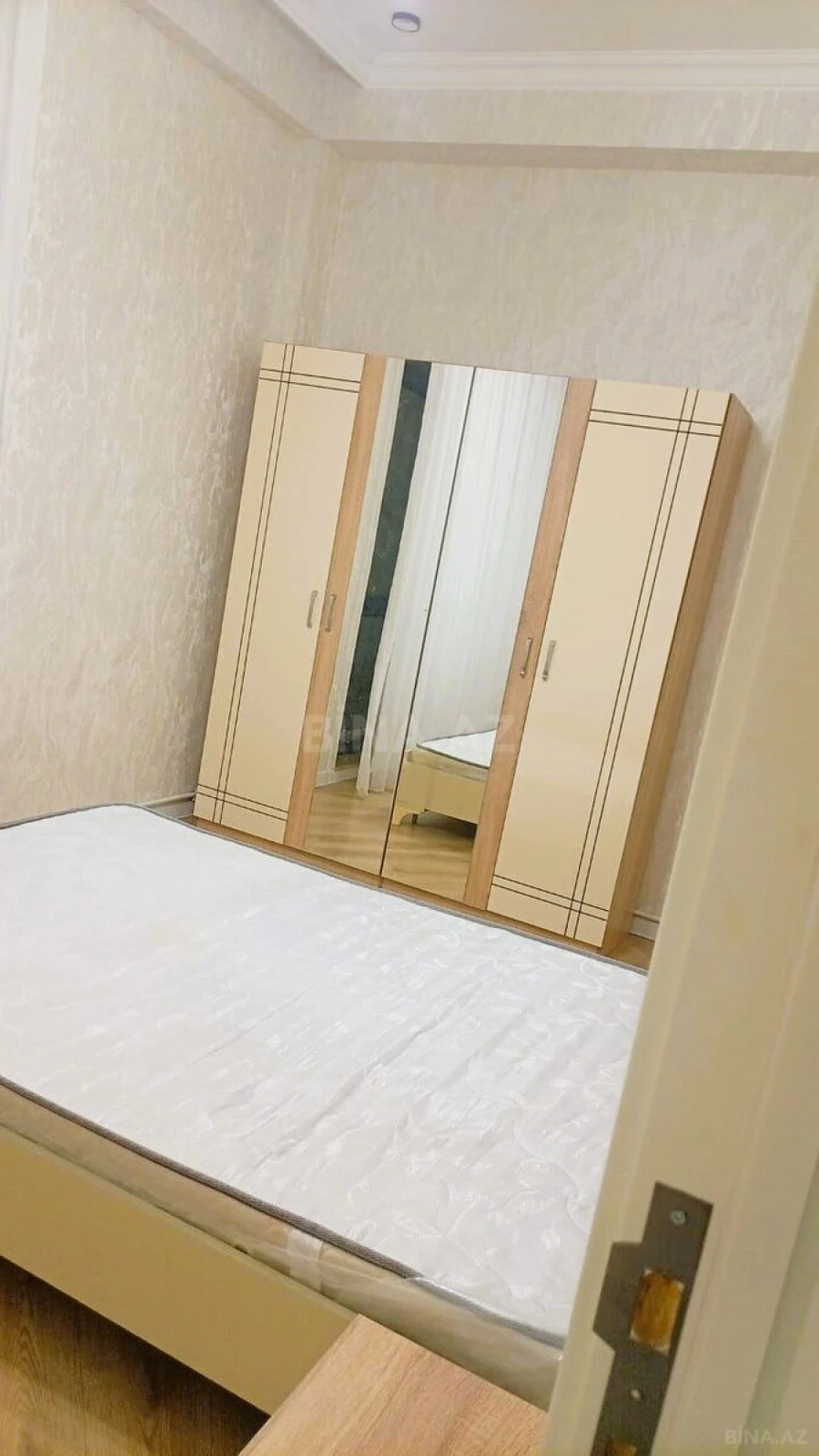 Kirayə verilir 3 otaqlı mənzil 65 m²