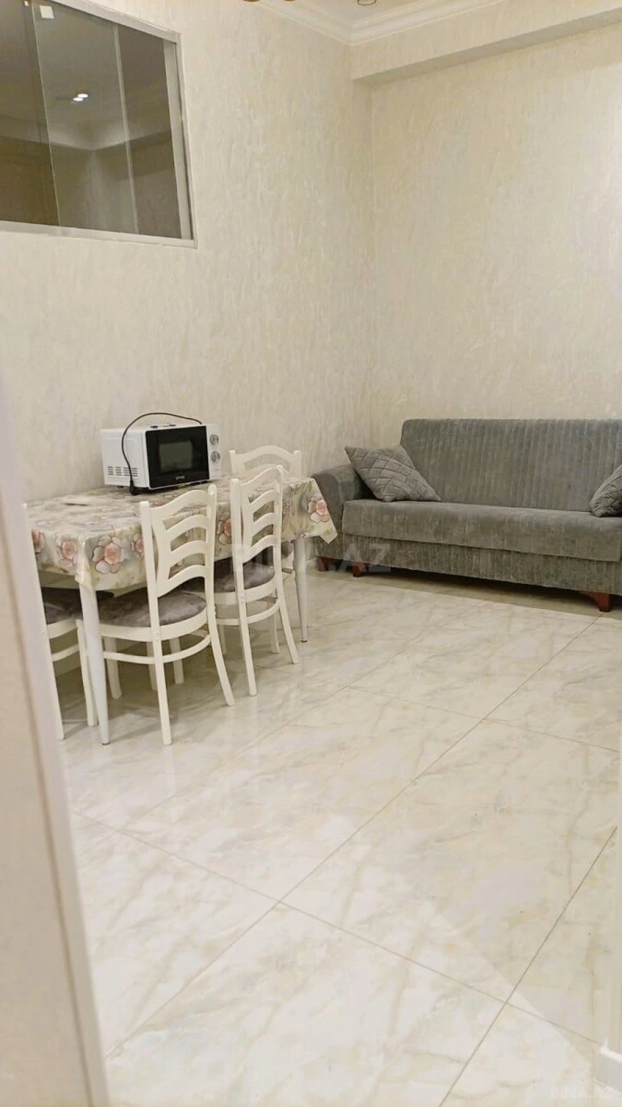 Kirayə verilir 3 otaqlı mənzil 65 m²