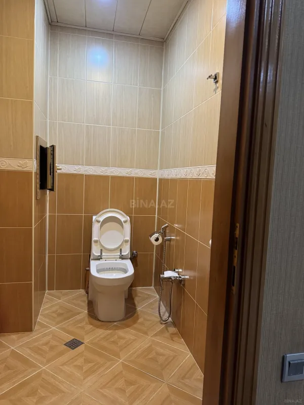 Kirayə verilir 2 otaqlı mənzil 95 m²