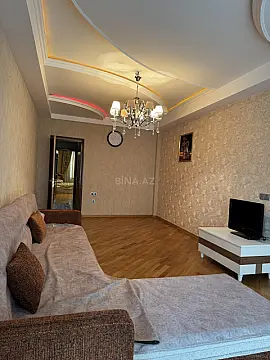 Kirayə verilir 2 otaqlı mənzil 95 m²