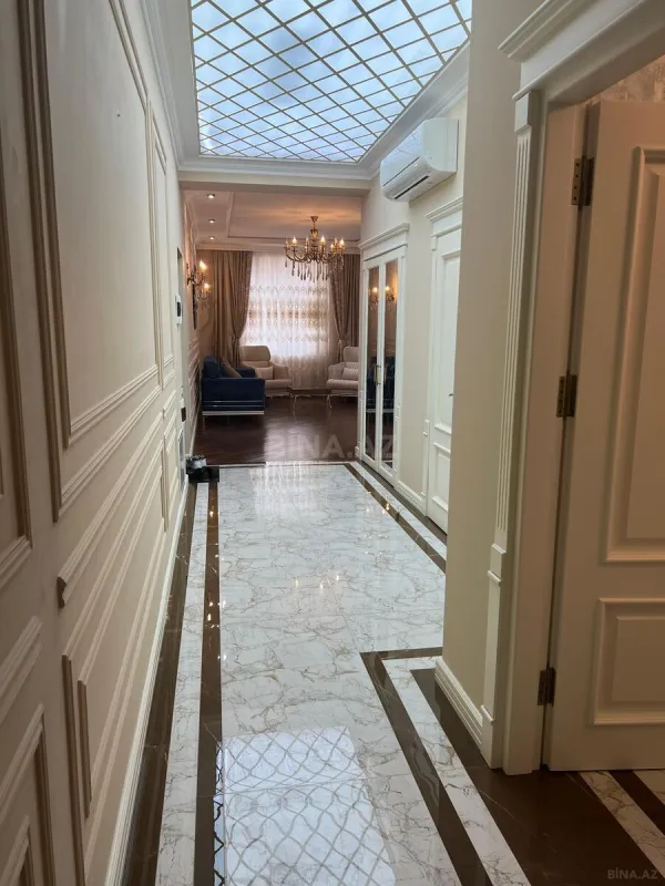 Kirayə verilir 2 otaqlı mənzil 91 m²