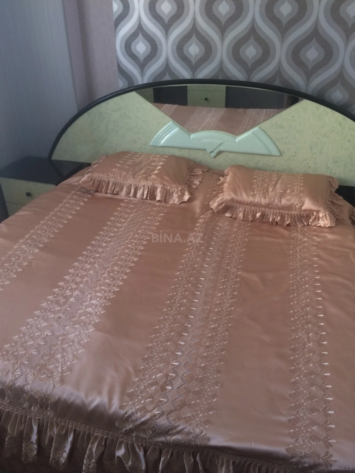 Satılır 2 otaqlı mənzil 57 m²