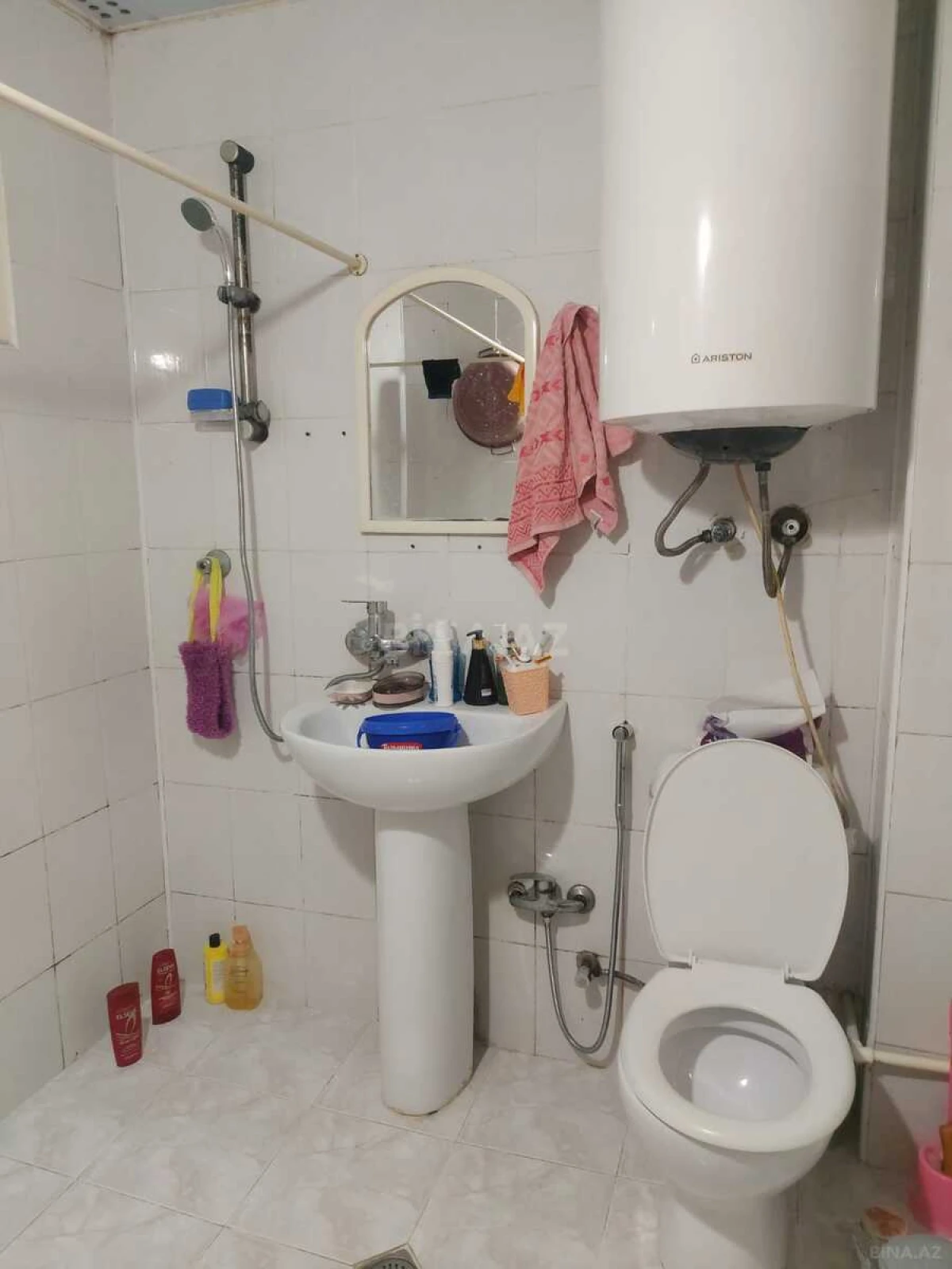 Kirayə verilir 1 otaqlı mənzil 45 m²
