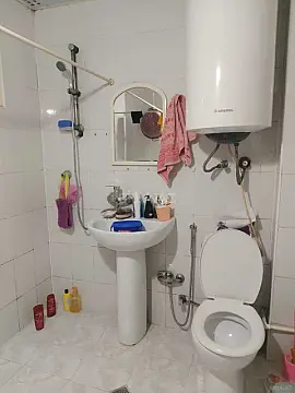 Kirayə verilir 1 otaqlı mənzil 45 m²