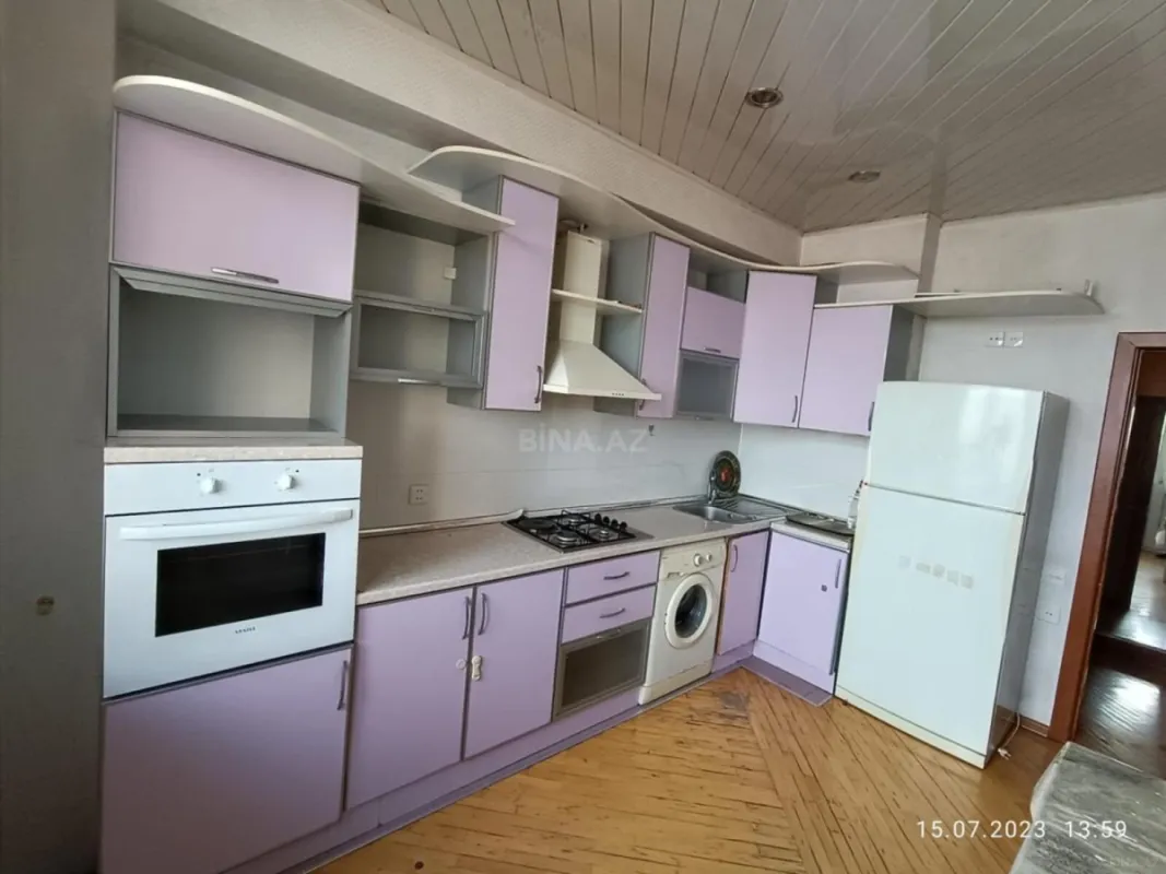 Kirayə verilir 2 otaqlı mənzil 80 m²