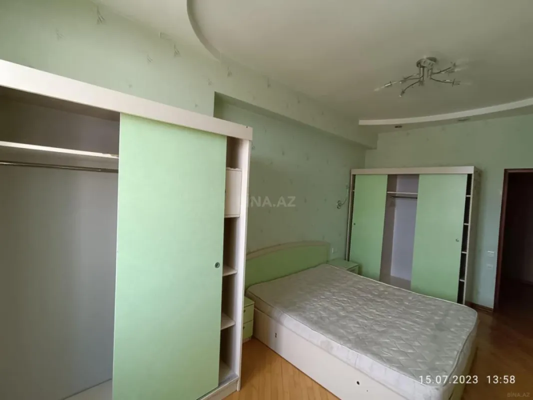 Kirayə verilir 2 otaqlı mənzil 80 m²