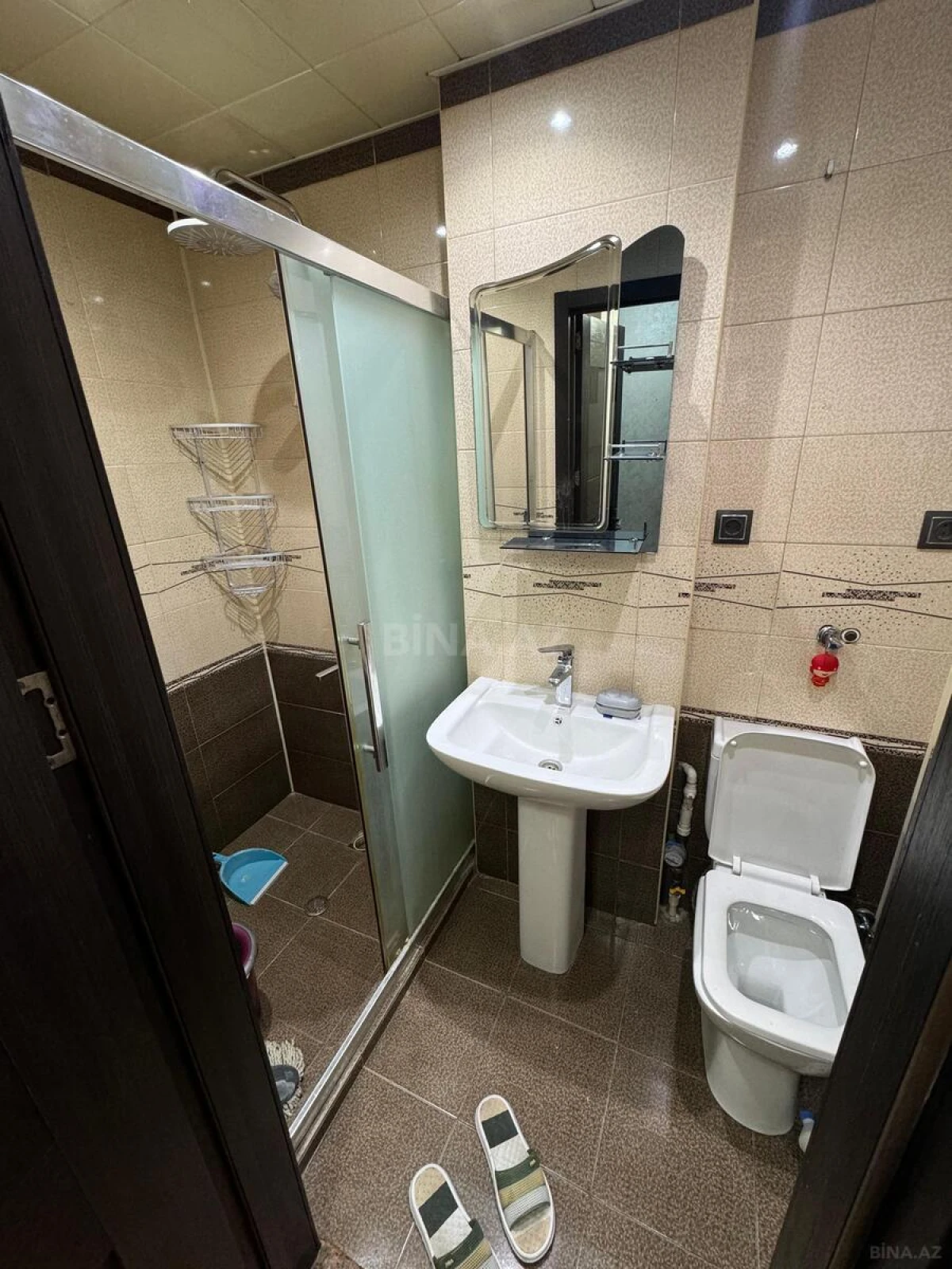 Kirayə verilir 2 otaqlı mənzil 60 m²