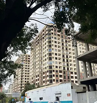 Satılır 2 otaqlı mənzil 100 m² — Bakı 2 otaq 100.00 m²